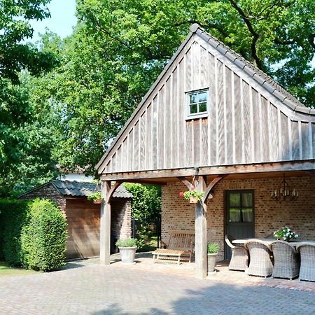 Under Oaks Hotel Westmalle Exterior photo